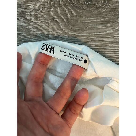 Zara EUC Limited Edition One Sleeve Blouse Top White Size M - Picture 9 of 12